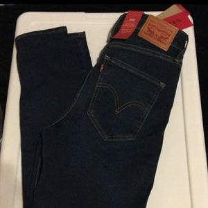 Super skinny Levi's 28x30